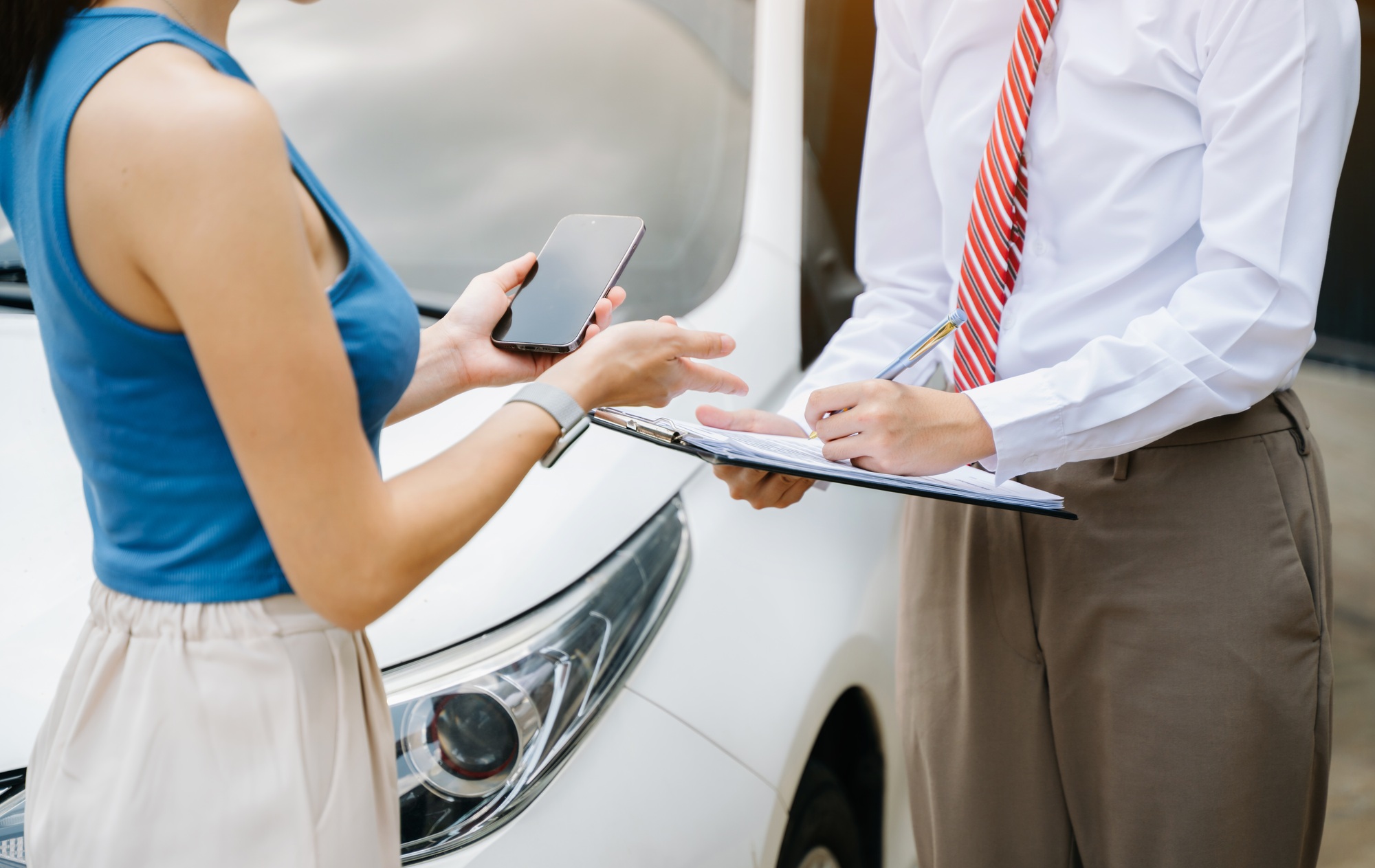 Customers and car insurance agents have entered into agreements and signed documents
